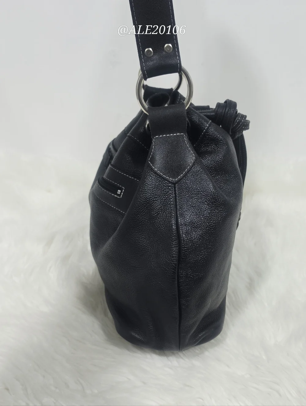 Harley-Davidson Black Leather Bucket Bag Drawstring Crossbody Purse - Picture 8 of 16